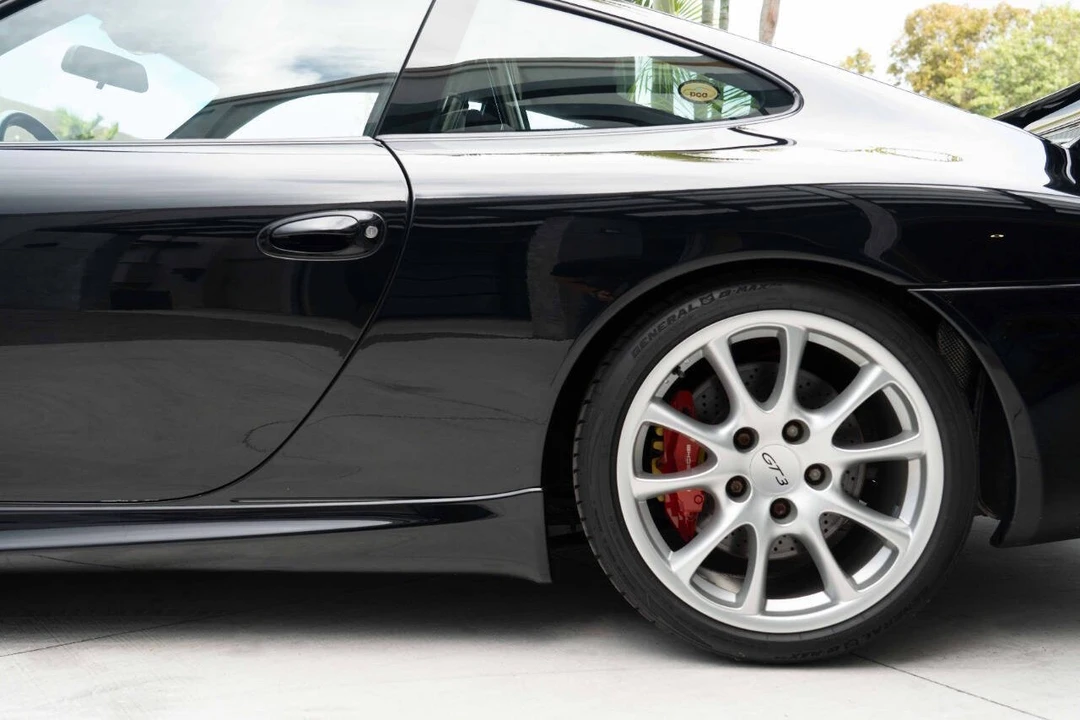 2004 Porsche 996 GT3 - Image 27 of 31