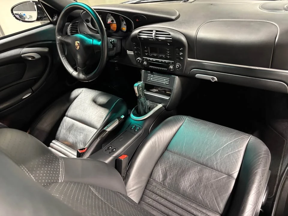 2004 Porsche 996 GT3 - Image 8 of 18