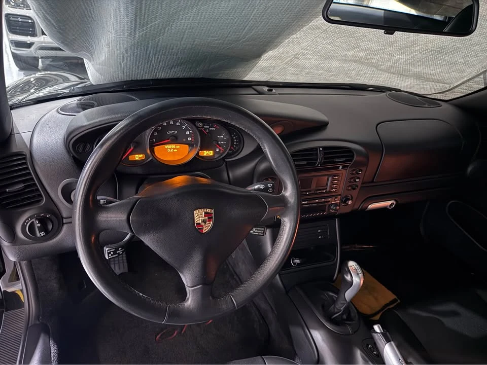 2004 Porsche 996 GT3 - Image 12 of 13