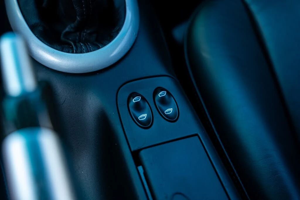 2004 Porsche 996 GT3 - Image 27 of 30