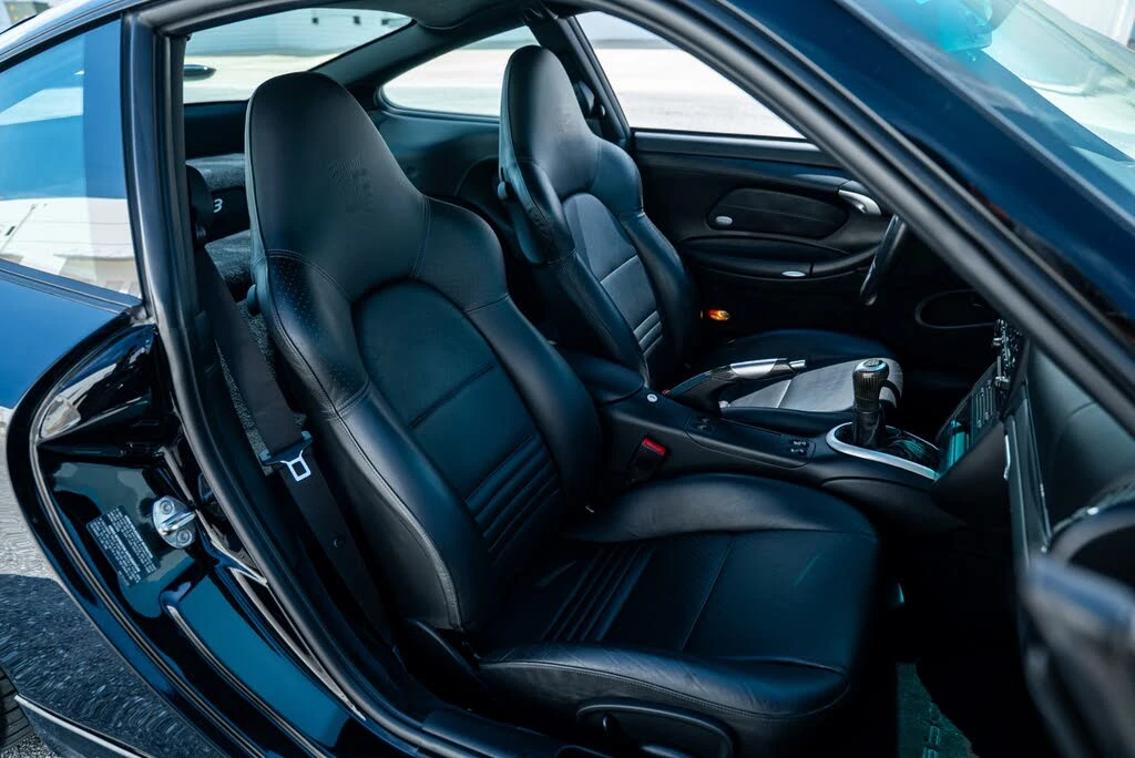 2004 Porsche 996 GT3 - Image 18 of 30