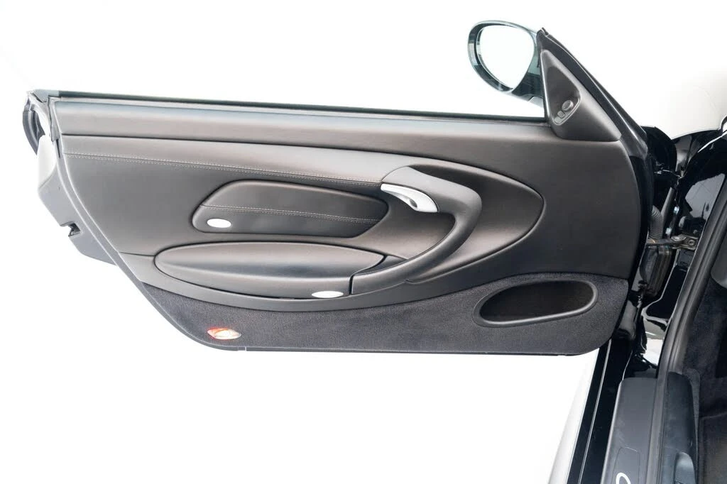 2004 Porsche 996 GT3 - Image 23 of 31