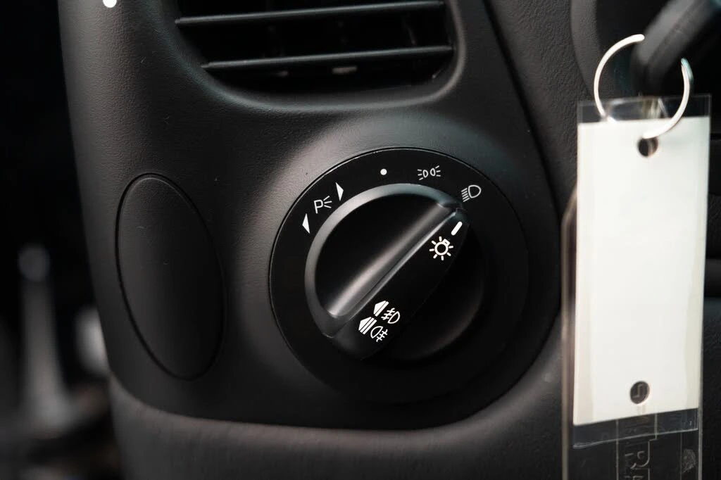 2004 Porsche 996 GT3 - Image 29 of 31