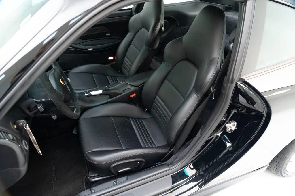 2004 Porsche 996 GT3 - Image 5 of 31