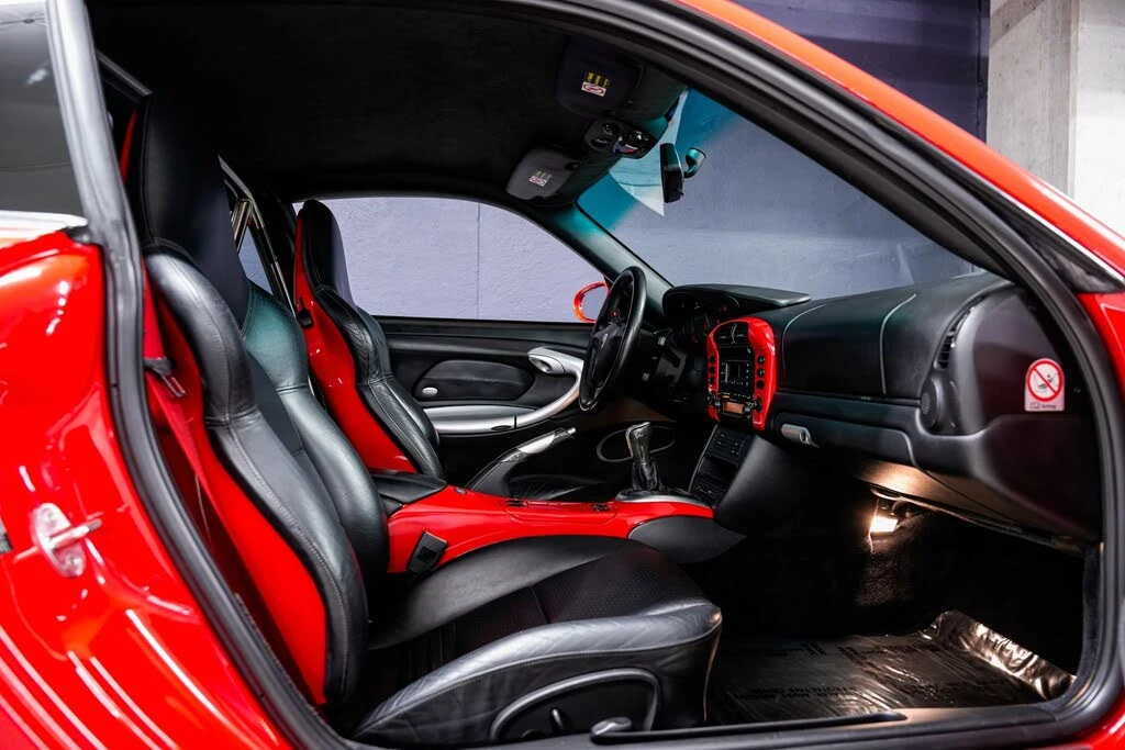 2004 Porsche 996 GT3 - Image 29 of 31