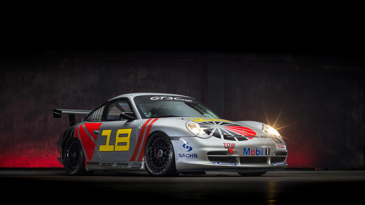 2004 Porsche 996 GT3 - Image 2 of 31