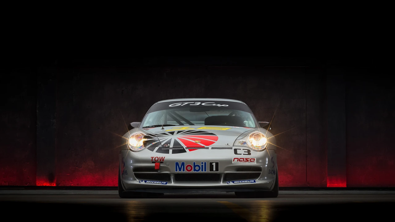 2004 Porsche 996 GT3 - Image 4 of 31