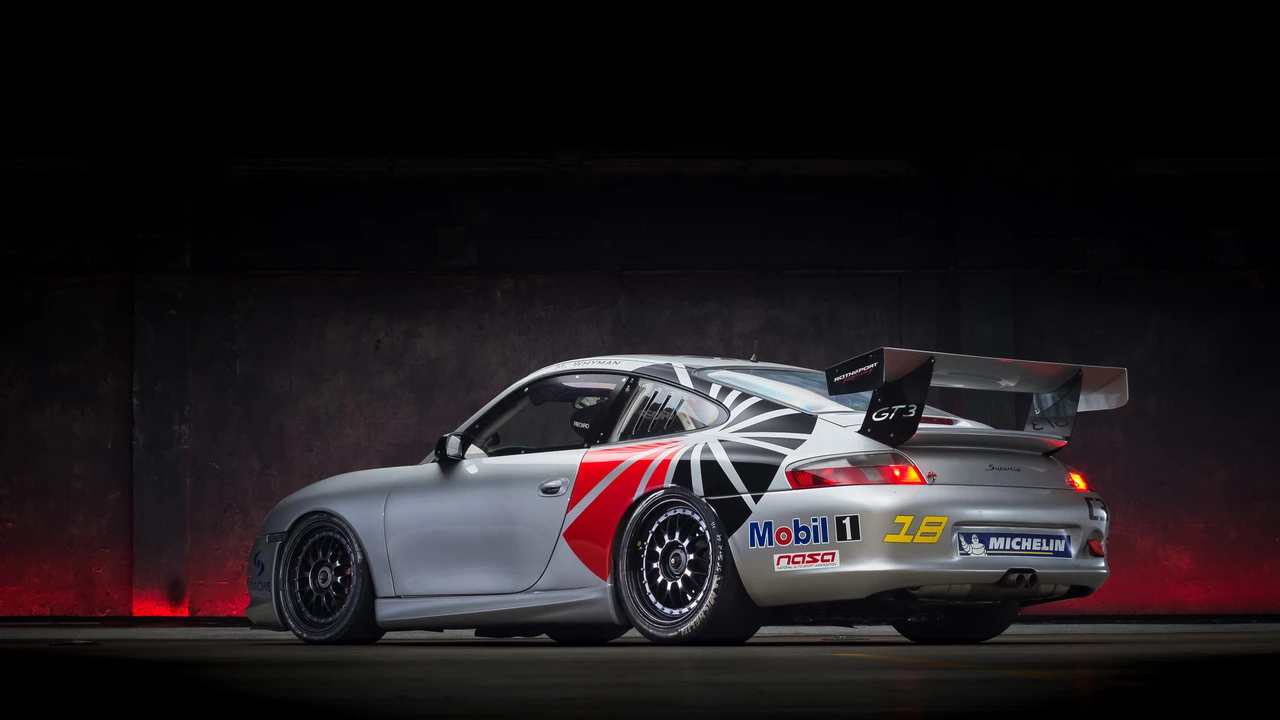 2004 Porsche 996 GT3 - Image 9 of 31
