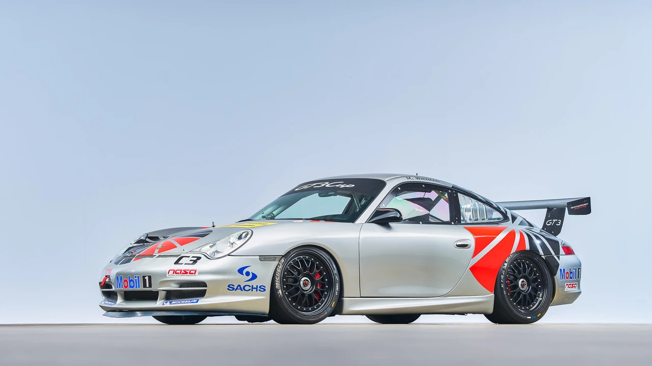 2004 Porsche 996 GT3 - Image 10 of 31