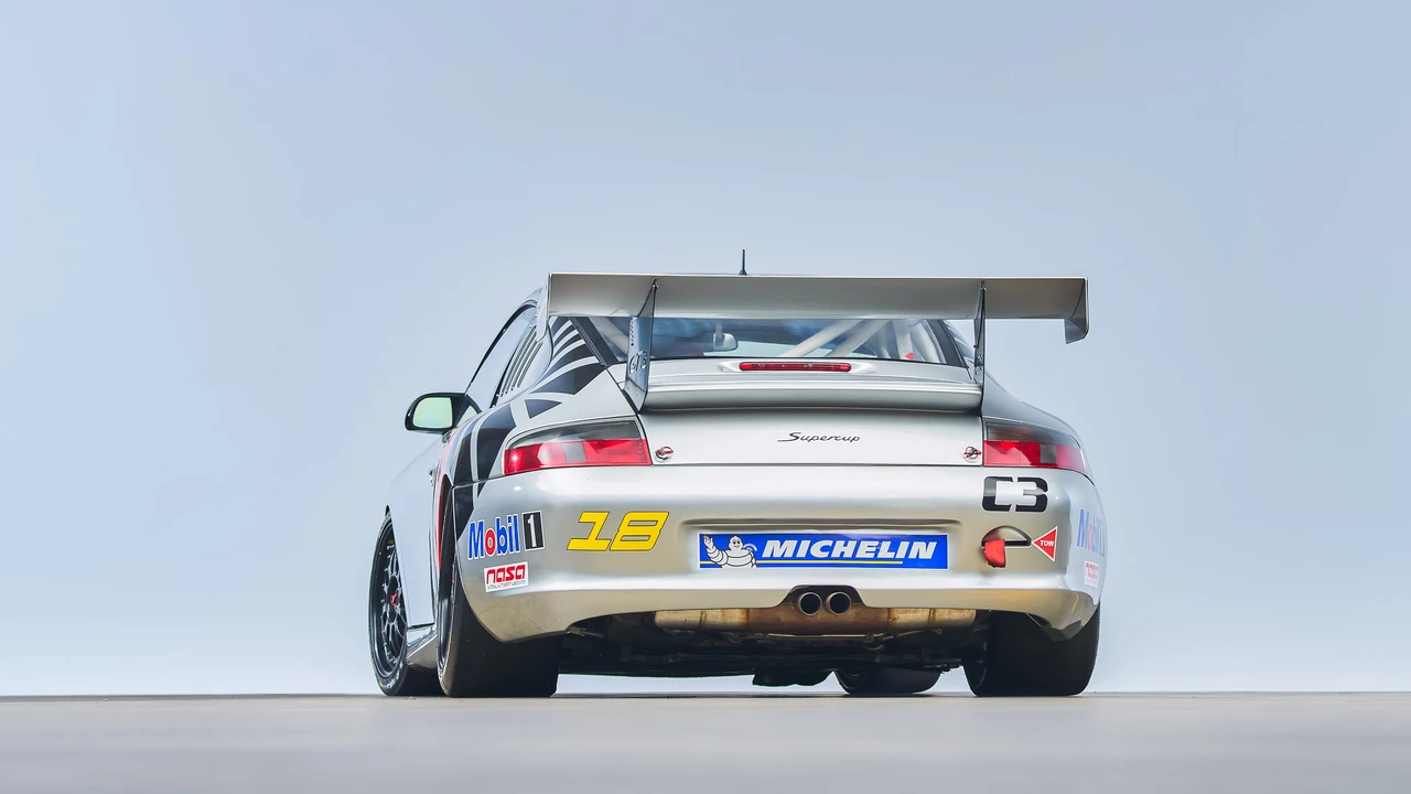2004 Porsche 996 GT3 - Image 23 of 31