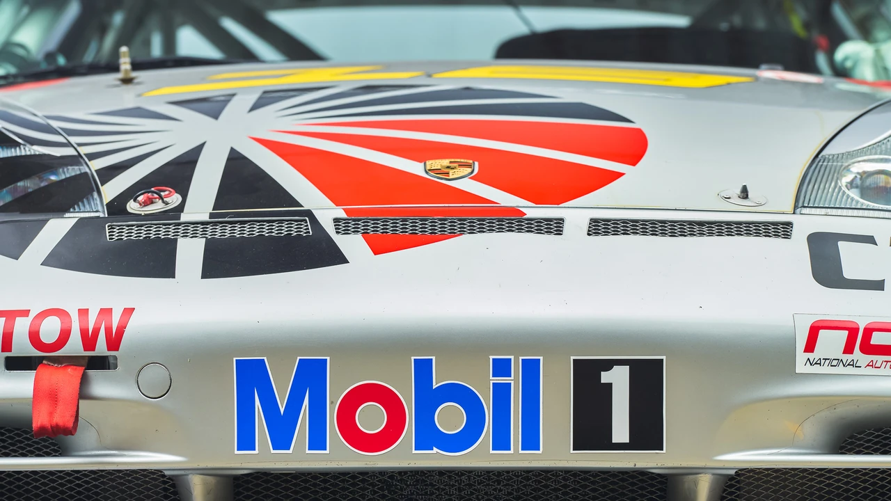 2004 Porsche 996 GT3 - Image 30 of 31