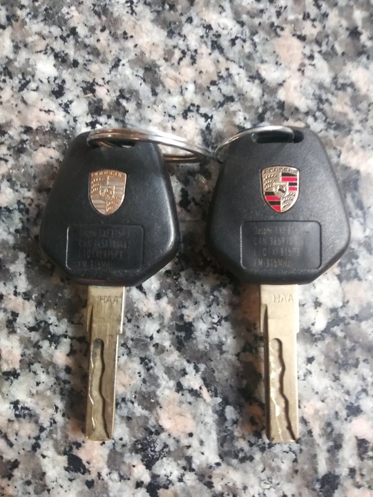 2004 Porsche 996 GT3 - Image 12 of 28