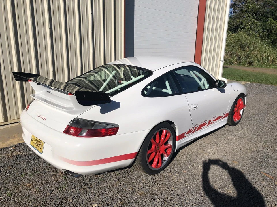2004 Porsche 996 GT3 - Image 14 of 31
