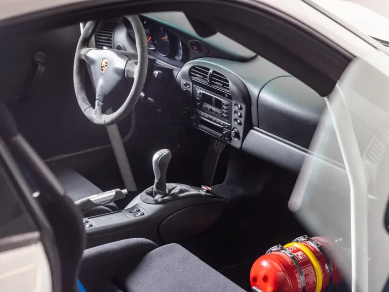 2004 Porsche 996 GT3 RS - Image 25 of 31