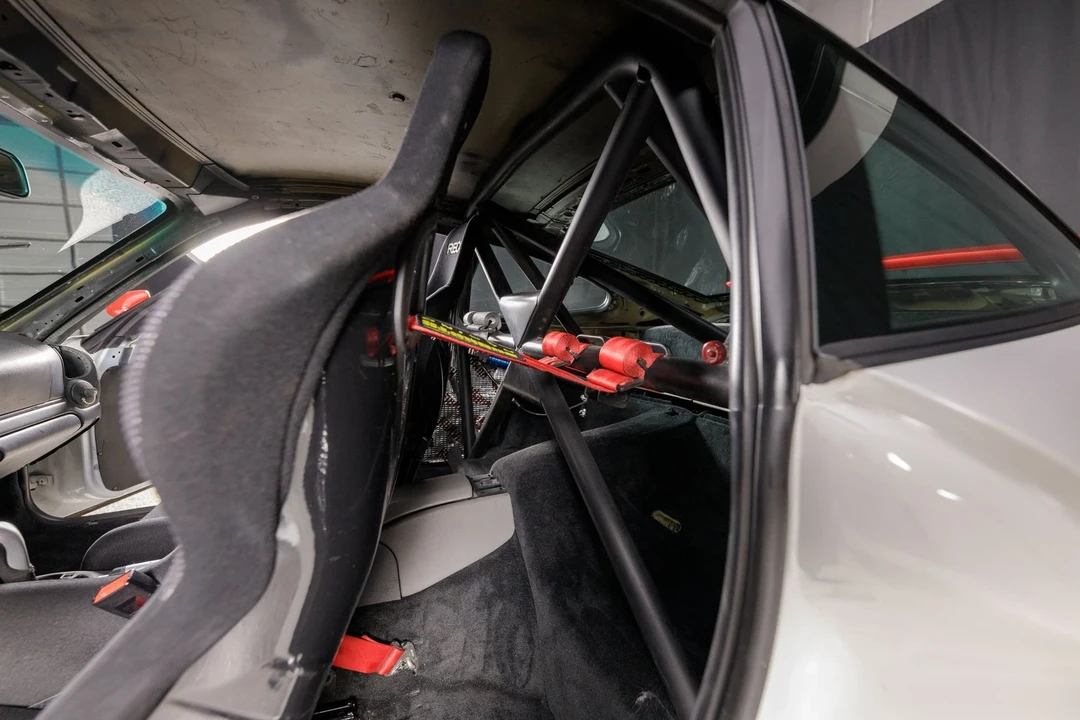 2004 Porsche 996 GT3 - Image 14 of 25