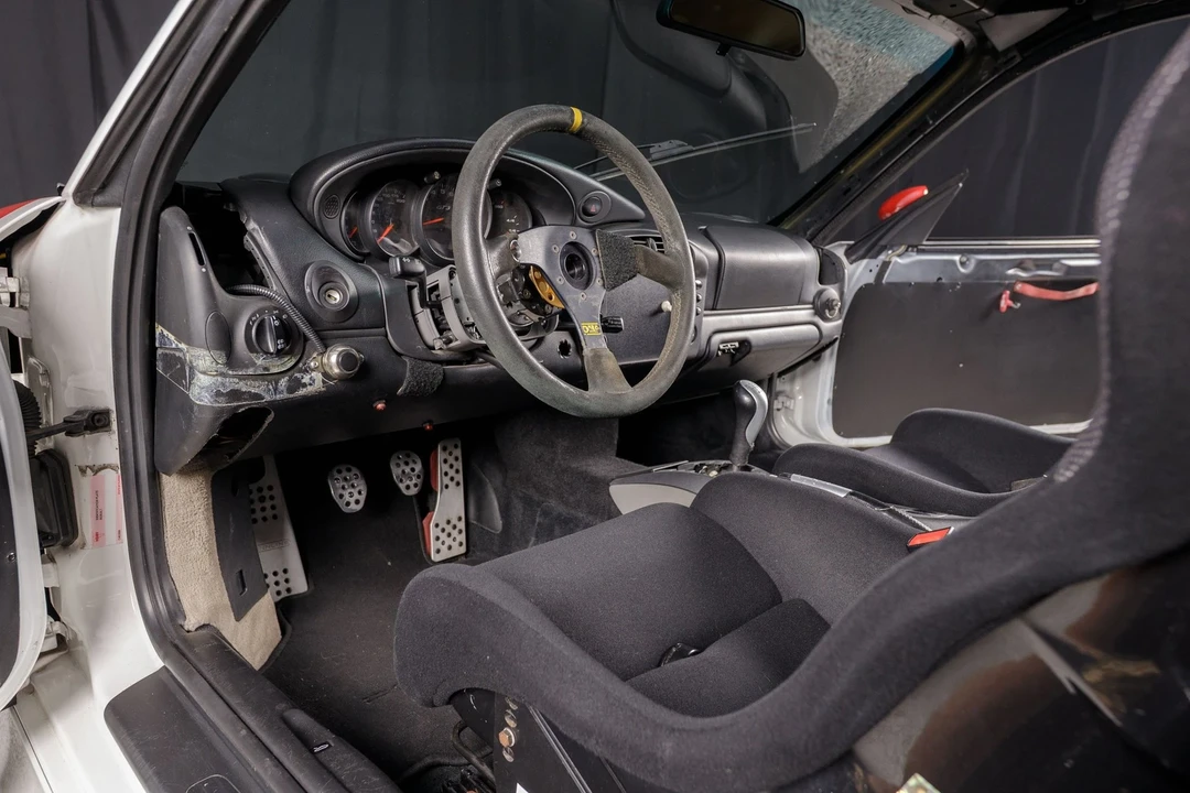 2004 Porsche 996 GT3 - Image 15 of 25
