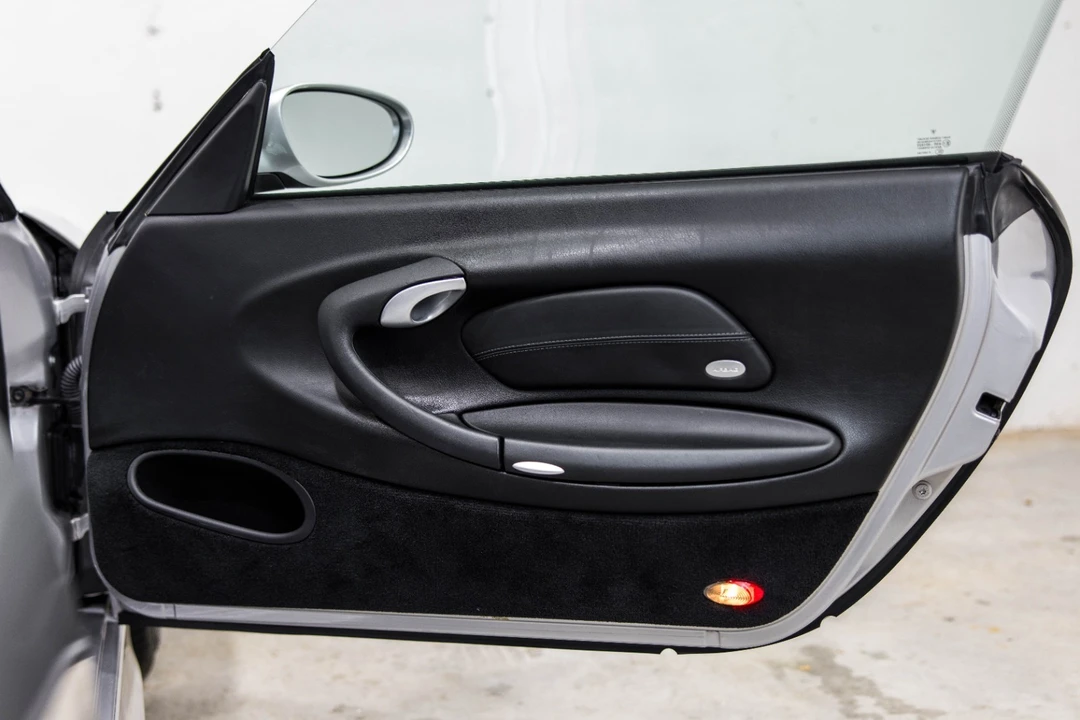 2004 Porsche 996 GT3 - Image 13 of 21