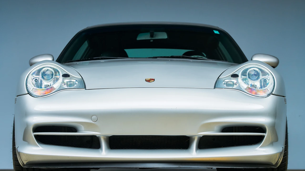 2004 Porsche 996 GT3 - Image 25 of 31