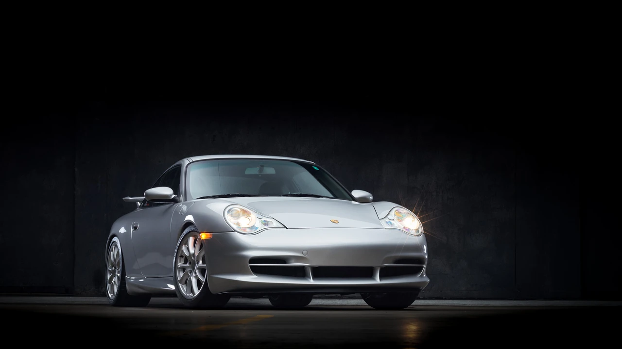 2004 Porsche 996 GT3 - Image 10 of 31