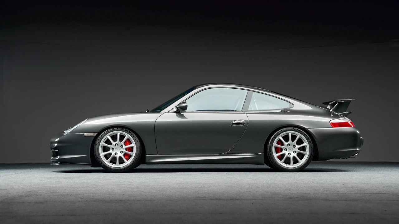 2004 Porsche 996 GT3 - Image 12 of 31