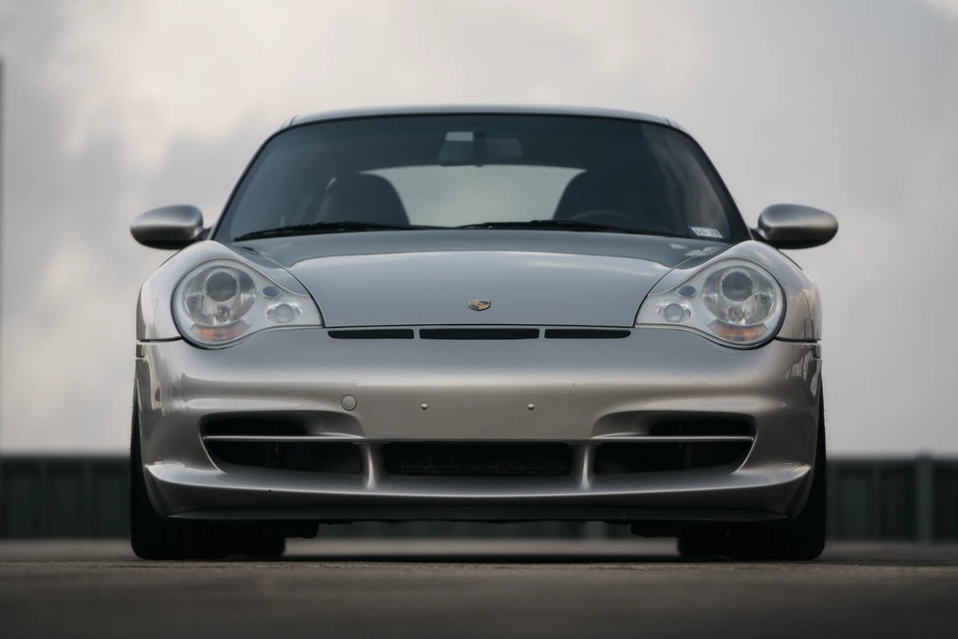 2004 Porsche 996 GT3 - Image 28 of 31