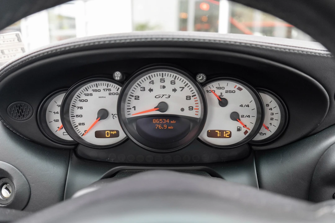 2004 Porsche 996 GT3 - Image 13 of 21