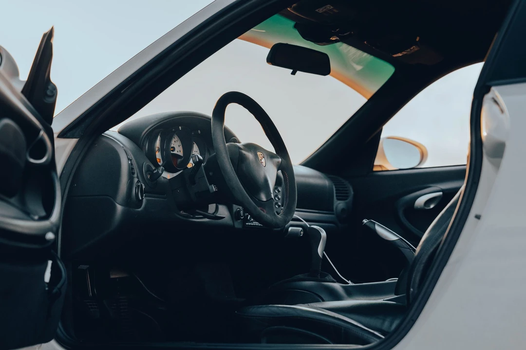2004 Porsche 996 GT3 - Image 10 of 11