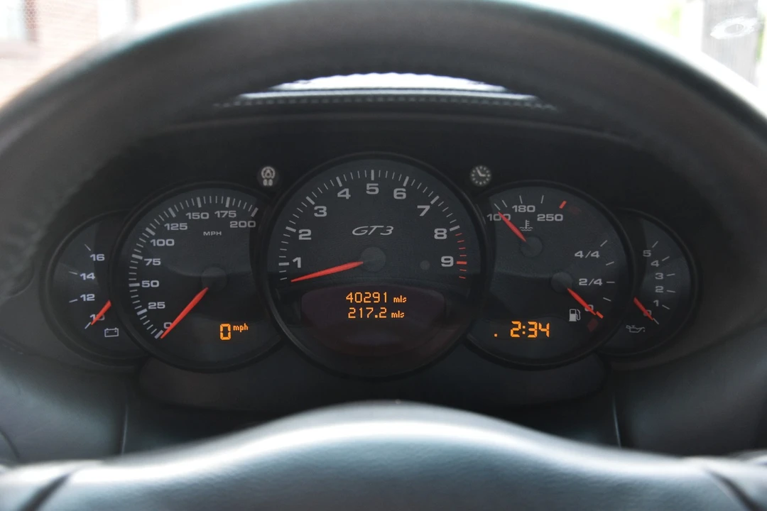 2004 Porsche 996 GT3 - Image 15 of 31
