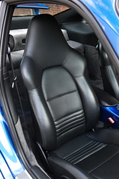 2004 Porsche 996 GT3 - Image 23 of 31
