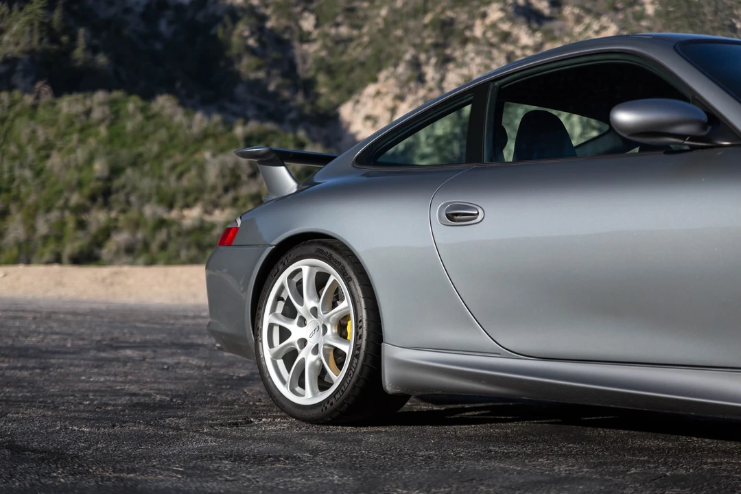 2004 Porsche 996 GT3 - Image 18 of 31