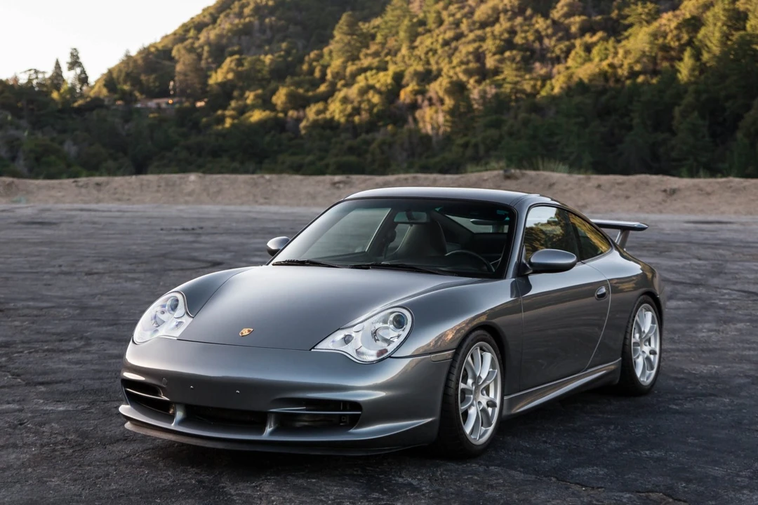 2004 Porsche 996 GT3 - Image 2 of 31