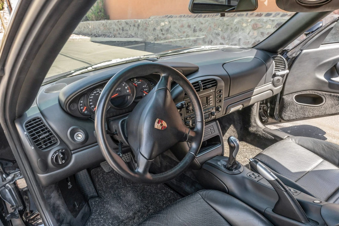 2004 Porsche 996 GT3 - Image 24 of 31