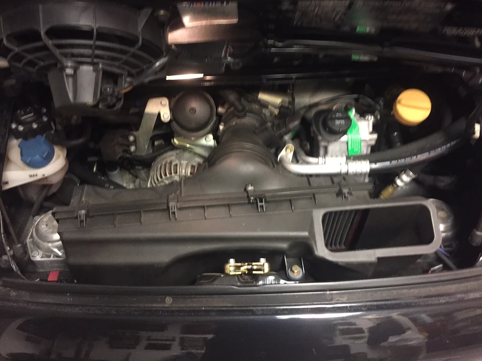 2004 Porsche 996 GT3 - Image 27 of 31