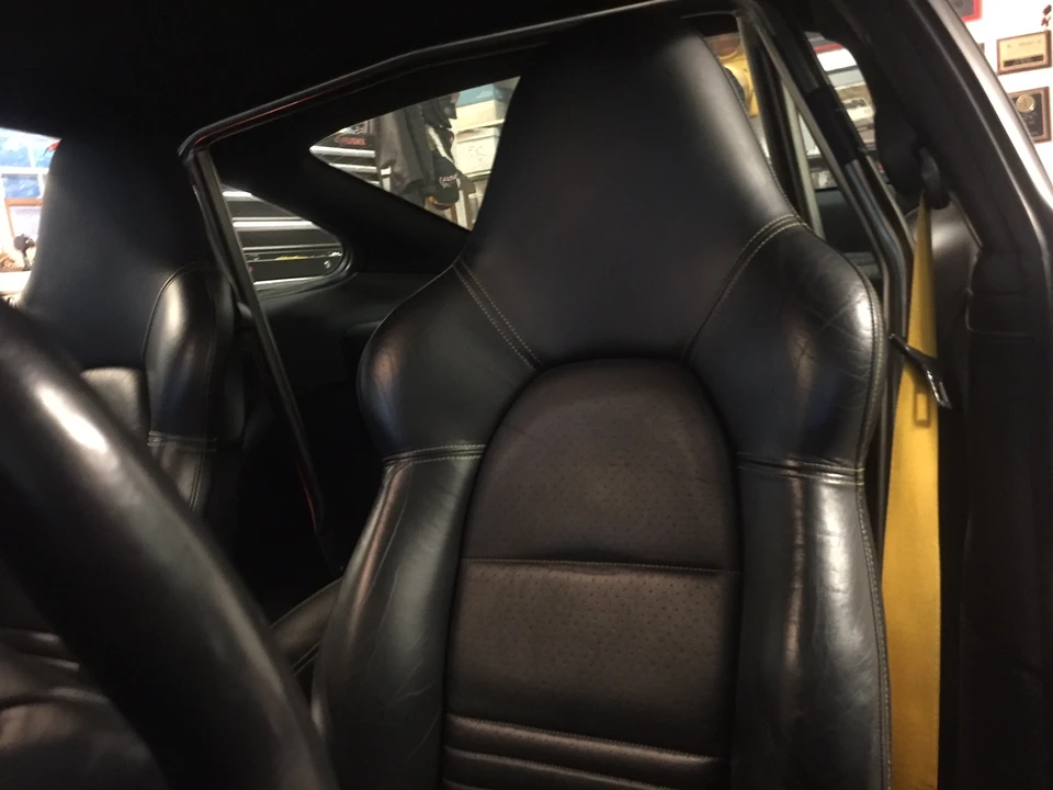 2004 Porsche 996 GT3 - Image 15 of 31
