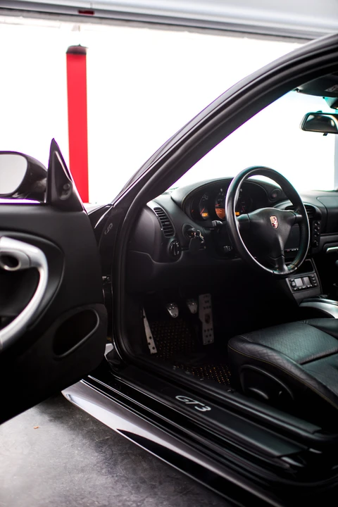 2004 Porsche 996 GT3 - Image 27 of 31
