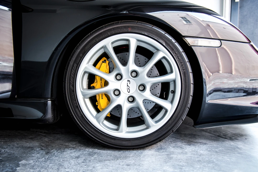 2004 Porsche 996 GT3 - Image 22 of 31
