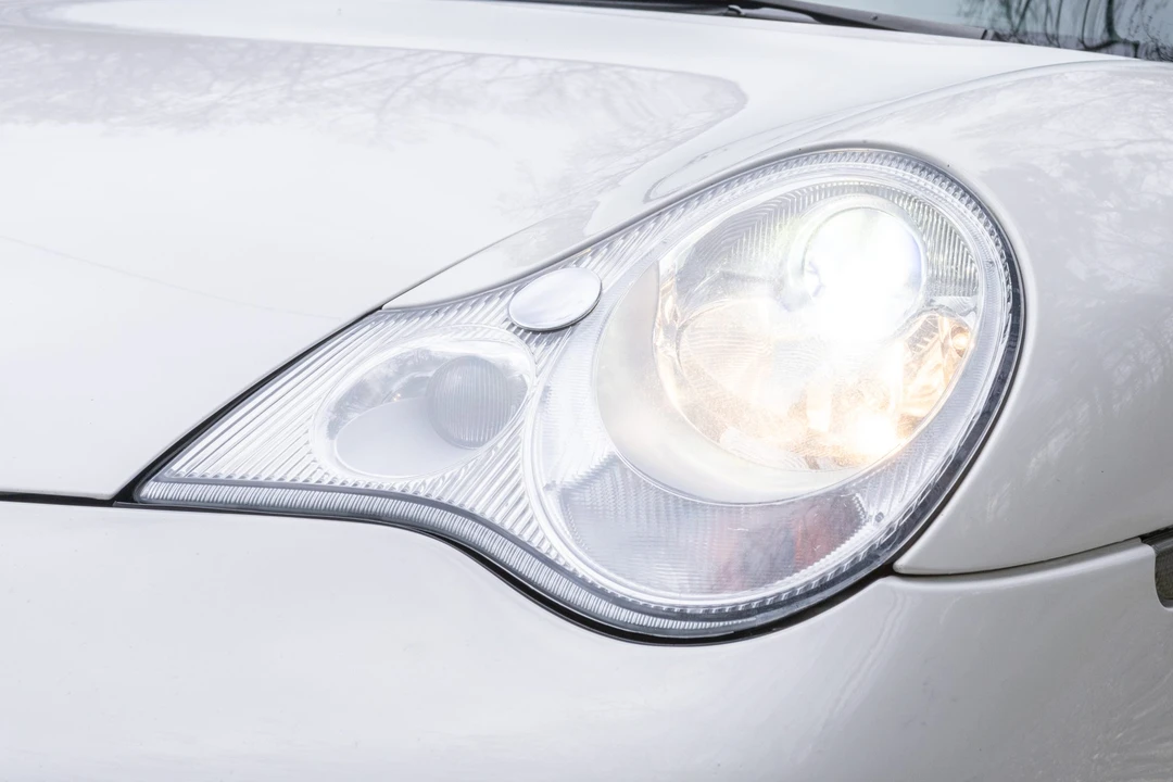 2004 Porsche 996 GT3 - Image 16 of 31