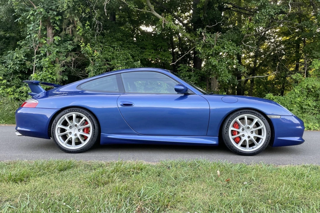 2004 Porsche 996 GT3 - Image 26 of 31