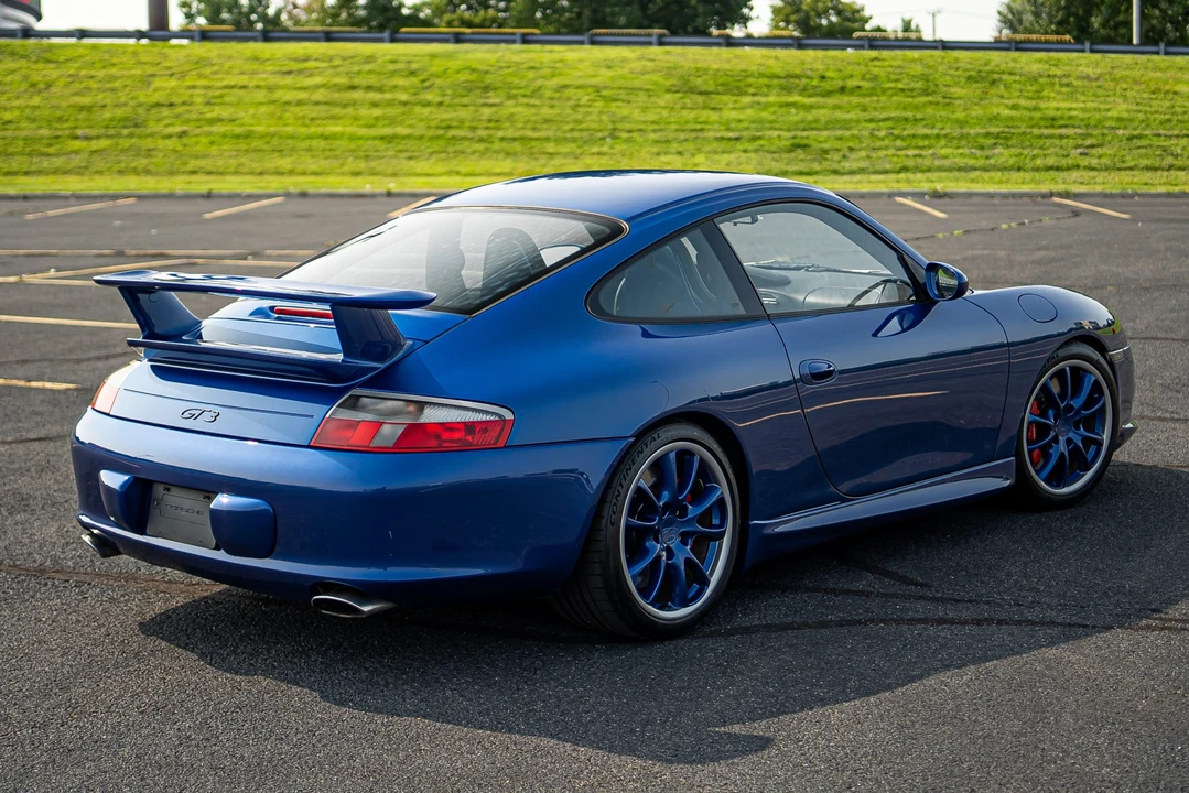 2004 Porsche 996 GT3 - Image 13 of 31
