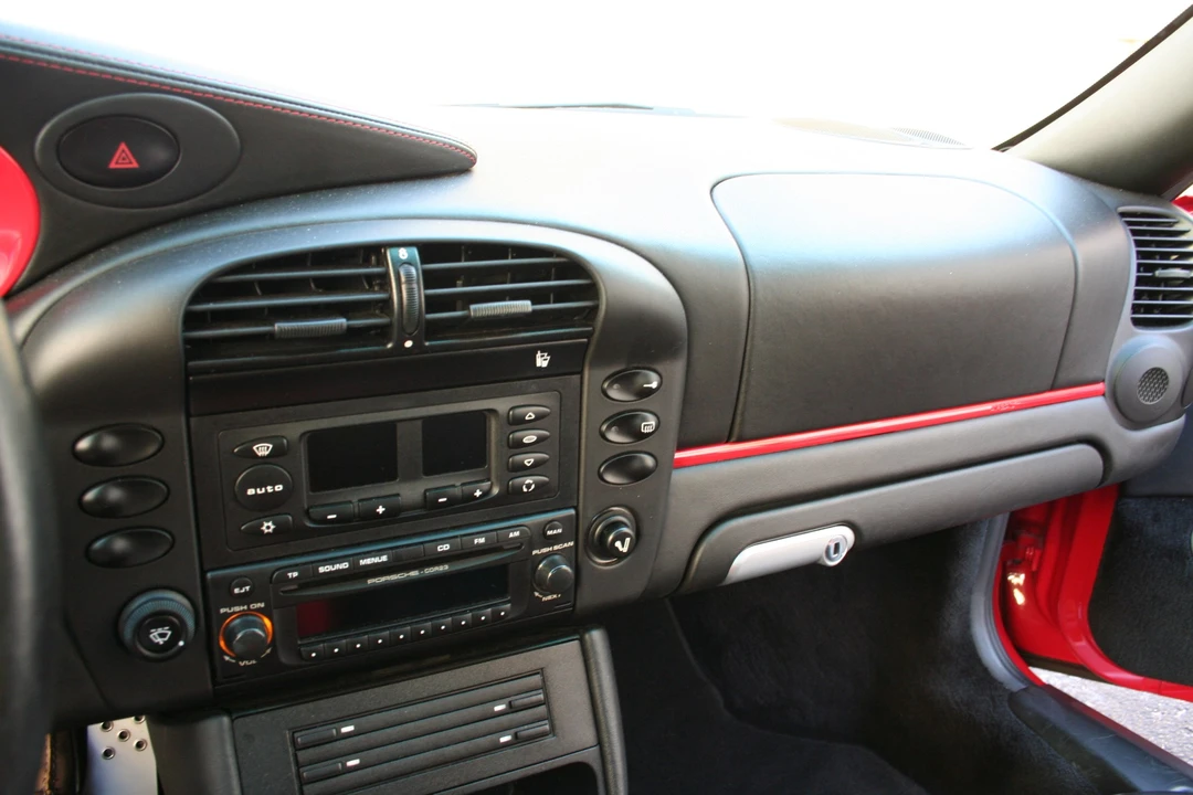 2004 Porsche 996 GT3 - Image 28 of 31