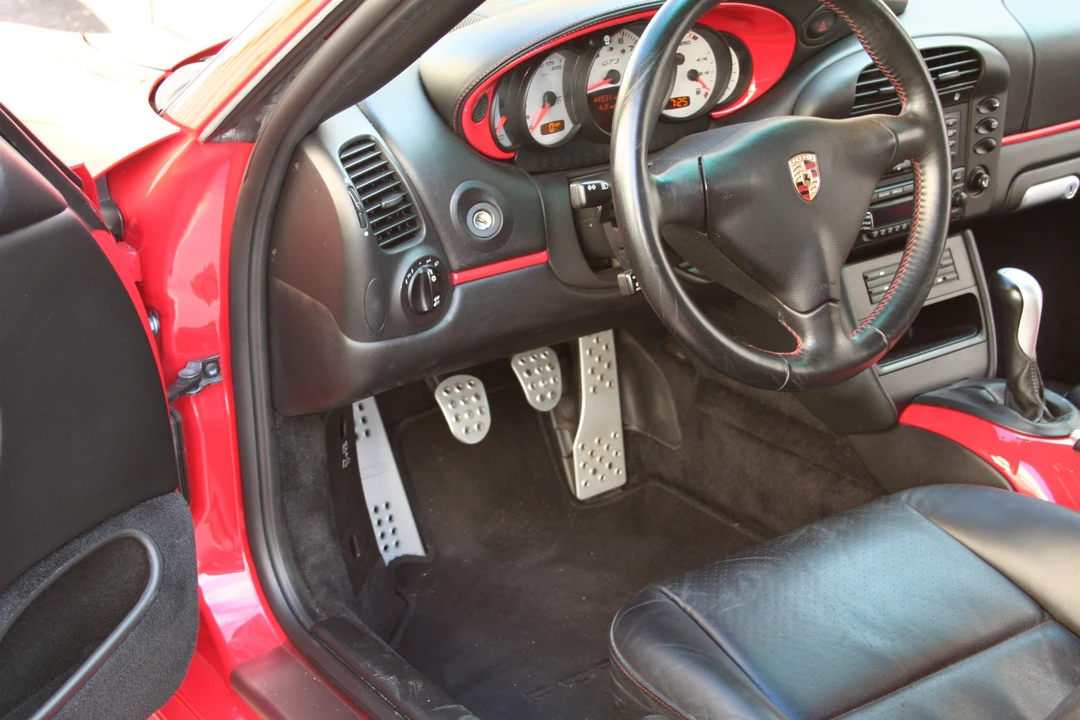 2004 Porsche 996 GT3 - Image 18 of 31