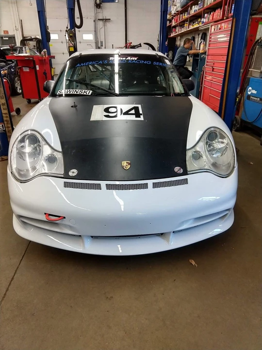 2004 Porsche 996 GT3 - Image 2 of 31