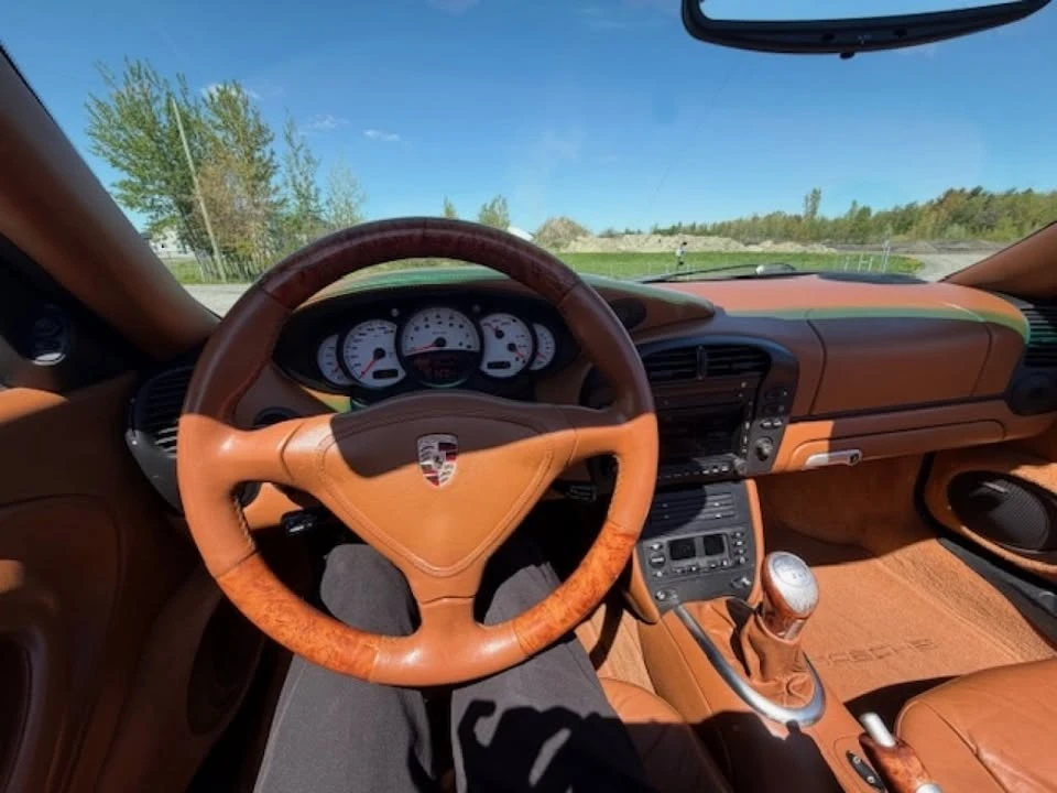 2004 Porsche 996 Carrera - Image 16 of 17