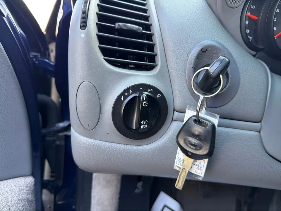 2004 Porsche 996 Carrera - Image 18 of 20