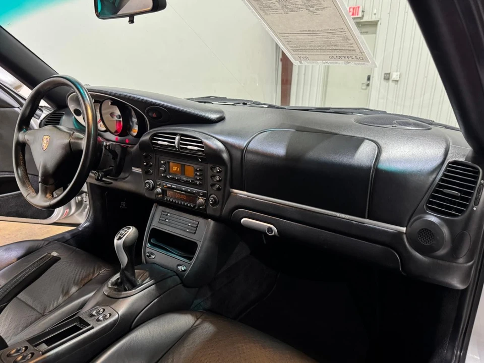 2004 Porsche 996 Targa - Image 10 of 21