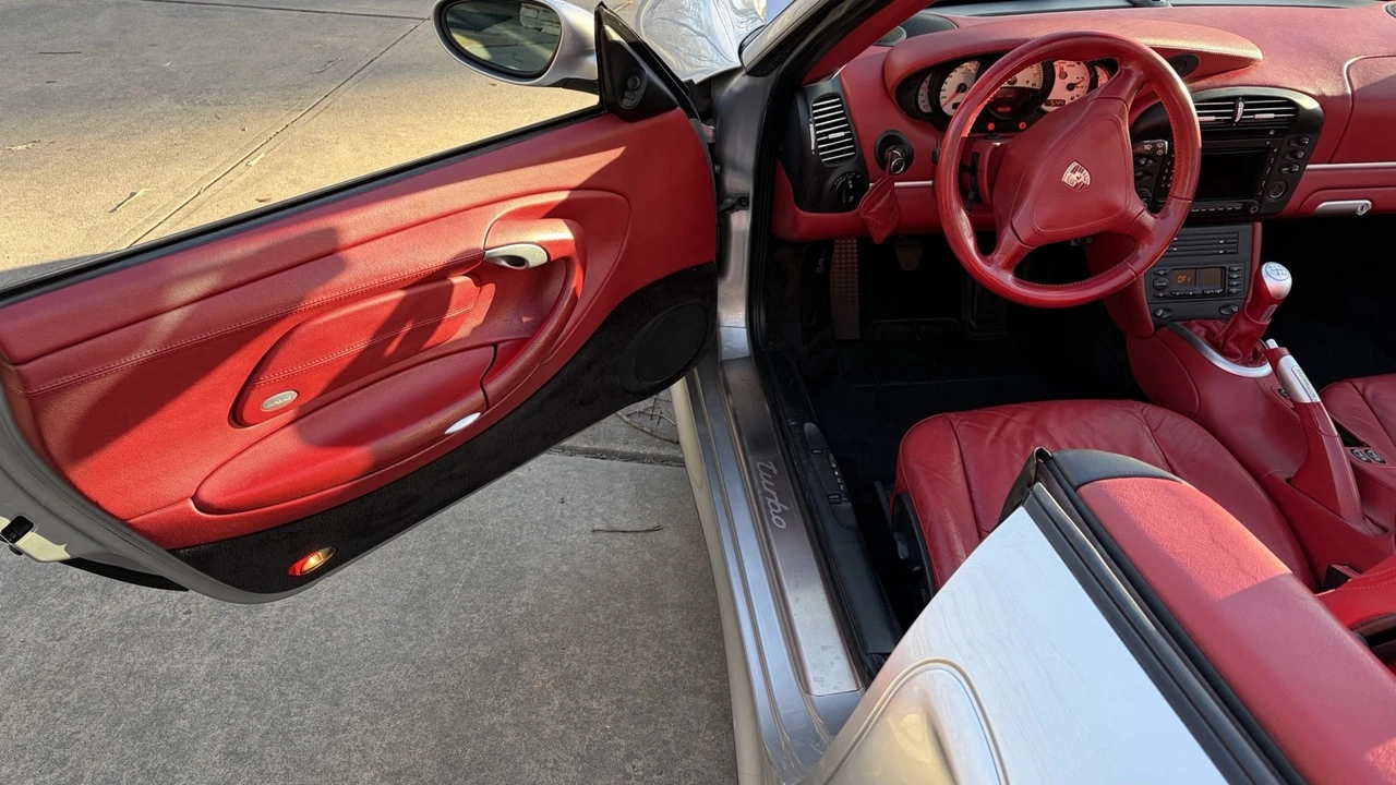 2004 Porsche 996 Turbo - Image 12 of 14