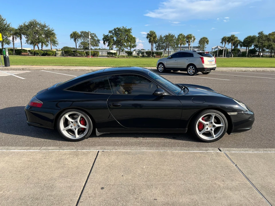 2004 Porsche 996 Carrera 4 - Image 18 of 29