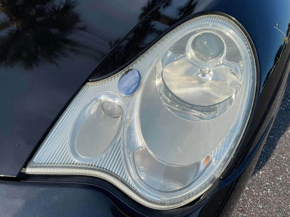 2004 Porsche 996 Carrera 4 - Image 25 of 29