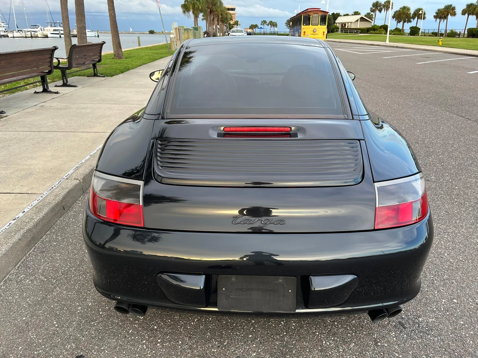 2004 Porsche 996 Carrera 4 - Image 15 of 29