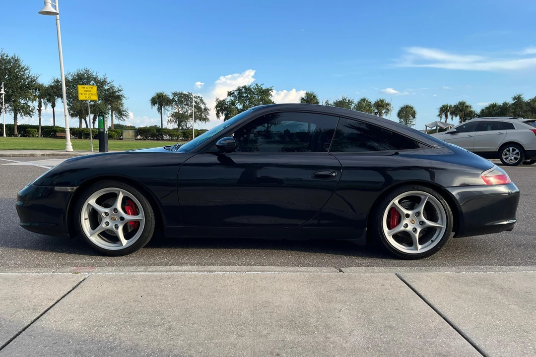 2004 Porsche 996 Carrera 4 - Image 3 of 29